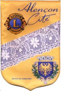 Fanion Lions Club Alençon Cité